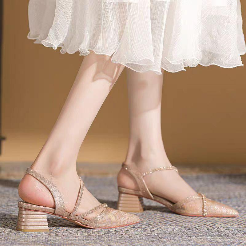 Dámské letní síťované boty s kamínky, francouzskou špičkou, silnými podpatky a sandály s jedním páskem