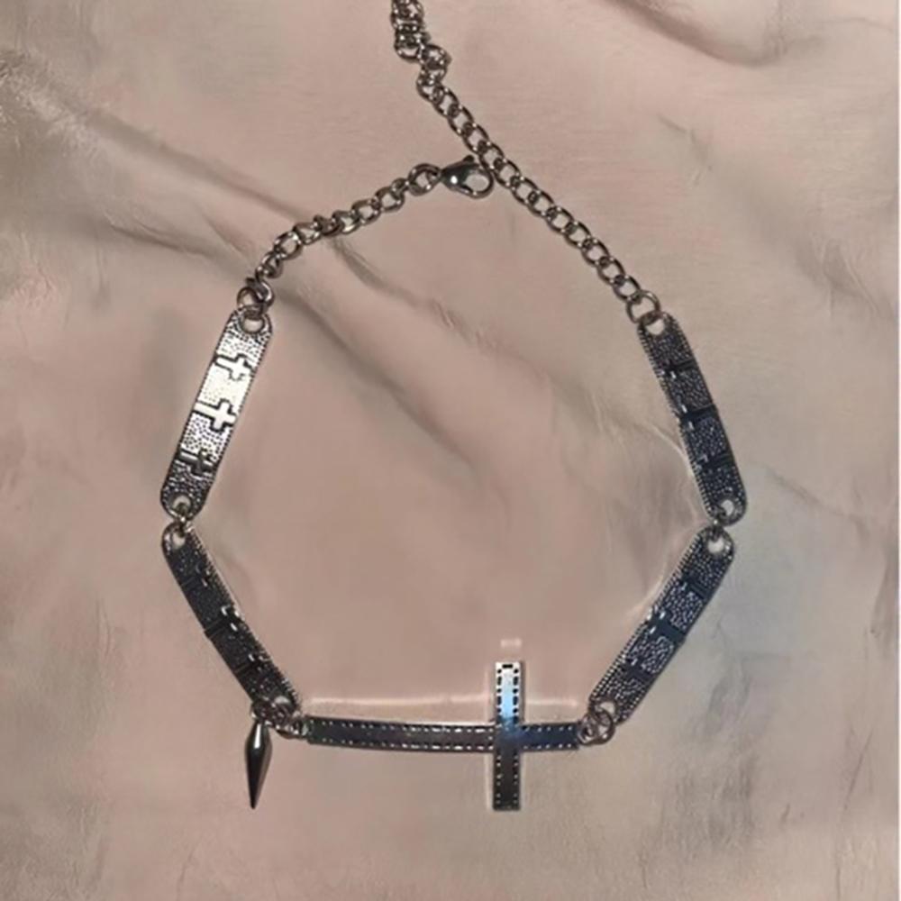 Vintage Silver Color Spliced Cross Rivet Choker Necklace Punk Grunge Rock Cool Necklace Women Y2k Korean Fashion Choker Necklace
