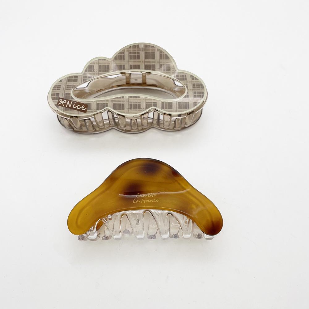 Elegant French Claw Clips: Dazzling Imitation Acetate Shark Clips for Girls Hair Buns – High-End Hair Accessories.