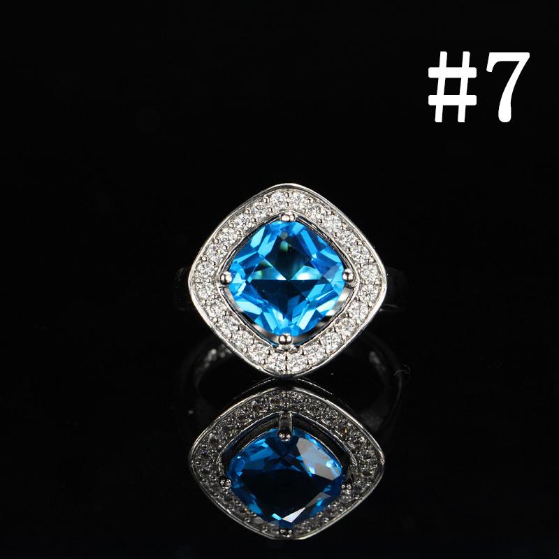 CMM Classic Design 0.8 Ct Princess Cut Fashion Square AAA+ CZ Zirconia White Golden Engagement Women Rings