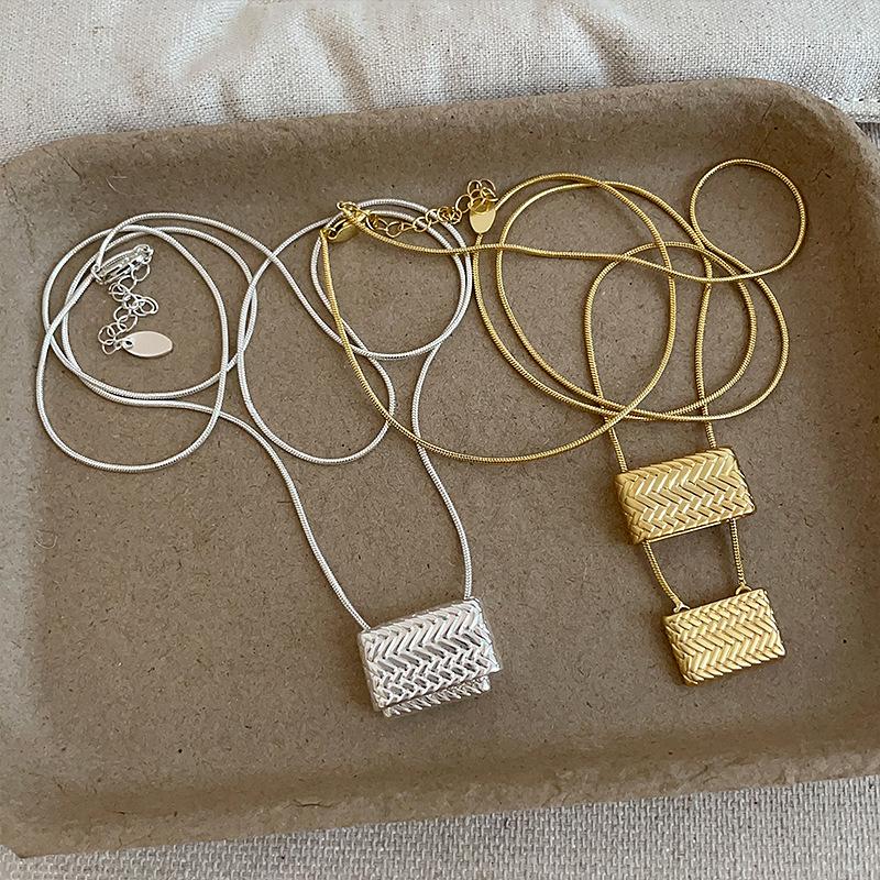 Real Gold Silver Plated Copper Snake Chain Chokers Unique Design Double Metallic Knitted Bag Pendant Necklaces for Women