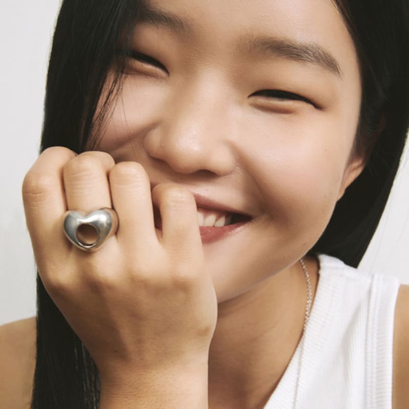 

hotdew [925 silver] Hole heart ring 19