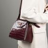 Autumn New Leather Niche Design Cigarette Case Bag Light Luxury High-end Crocodile Pattern Portable Oblique Span Box Women's Bag
