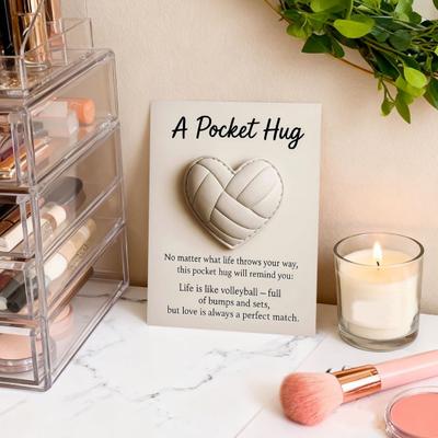 Volleyball Taschenumarmung Herzförmiger Volleyball-Schmuck mit Inspirationskarte Emotionale Unterstützung Mini Taschenumarmungsgeschenke für Sportbegeisterte