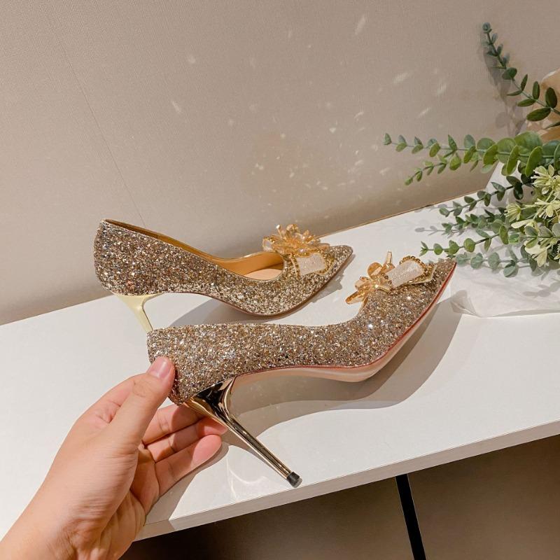 Two wearing high heels women's autumn and winter new pointed thin heel crystal diamond princess wedding shoes
