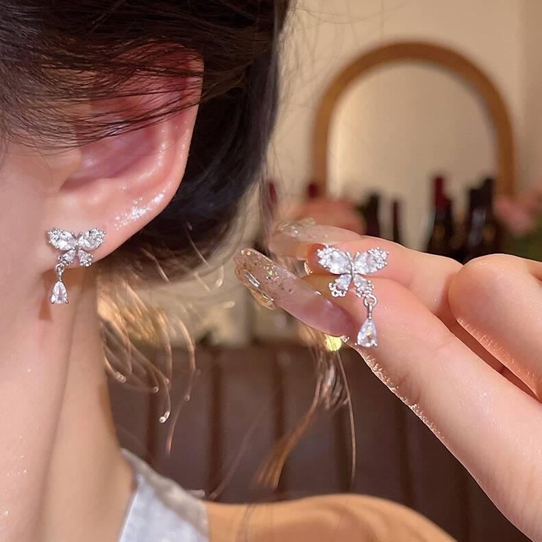 2025 Trendy Korean Micro-Inlaid Zircon Bow Earrings with S925 Silver Needle and Pearl for Women