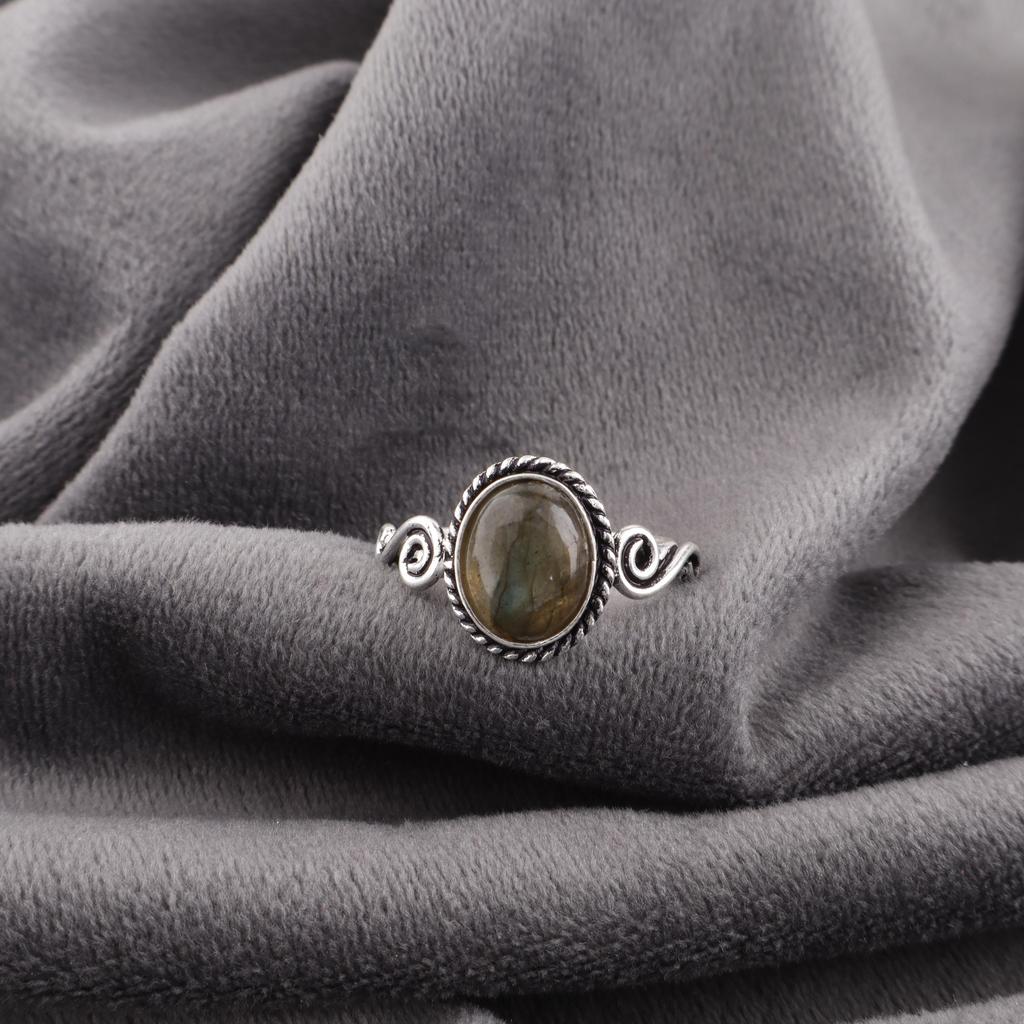 Labradorite Jewelry, Handmade Gemstone Ring, 925 Solid Sterling Silver Ring Antique Jewelry, For Engagement Gift