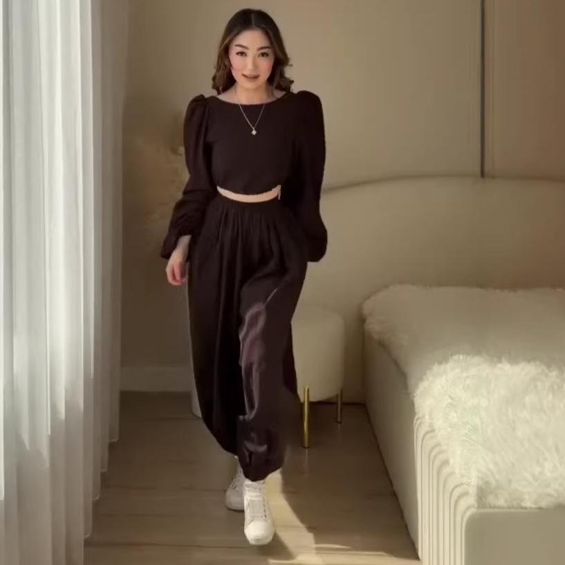 Cross-border Autumn New Suit Women's Bubble Sleeves Loose Long-sleeved Short Top Leggings Bloomers Set
