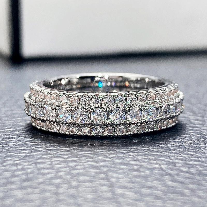 Huitan Fashion Gold Color Wedding Rings Women Full Paved Dazzling Cubic Zirconia High Quality Engagement Bands Zircon Wholesale
