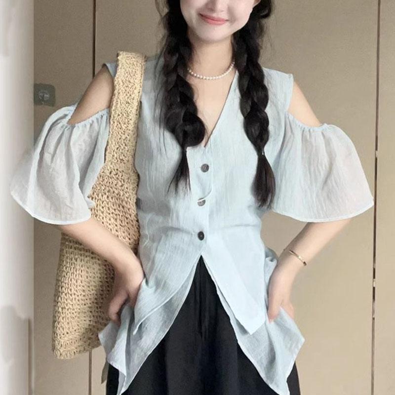 

Женская светло-голубая блузка с открытыми плечами, расклешенными рукавами и V-образным вырезом S синий