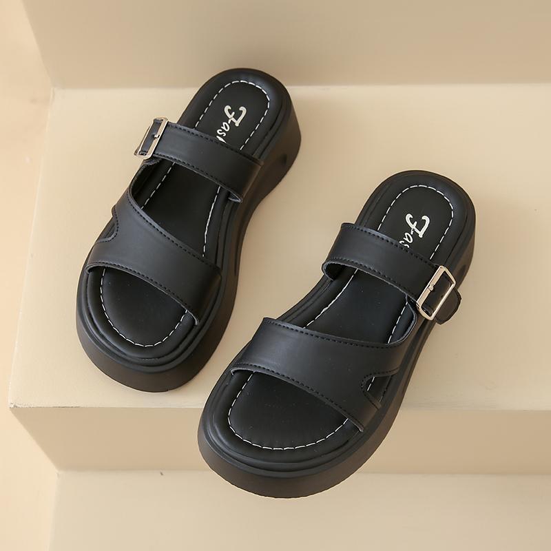 Обувь Женские тапочки Платформа Летние сабо Женские Pantofle Пляжные мягкие 2025 Шлепанцы Обувь Женские тапочки Летние шлепанцы Shale Fem 35 чёрный 1980₽