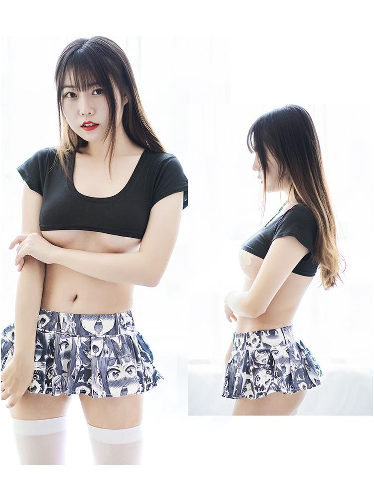 Dámské bavlněné tričko s velmi krátkým rukávem s anime potiskem