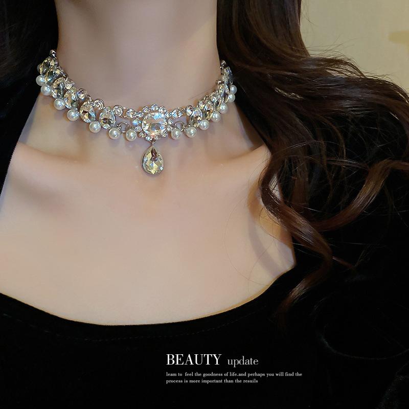 Korean super flash diamond bow tassel necklace fashion personality collarbone chain necklace women
