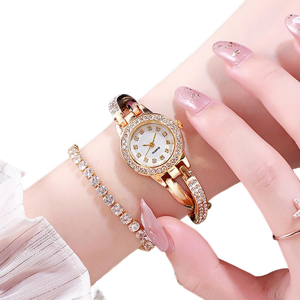 Womens Crystal Diamond Watches High-End Round Easy Read Dial Metal Bracelet Watches Wonderful Watches Gift for Women