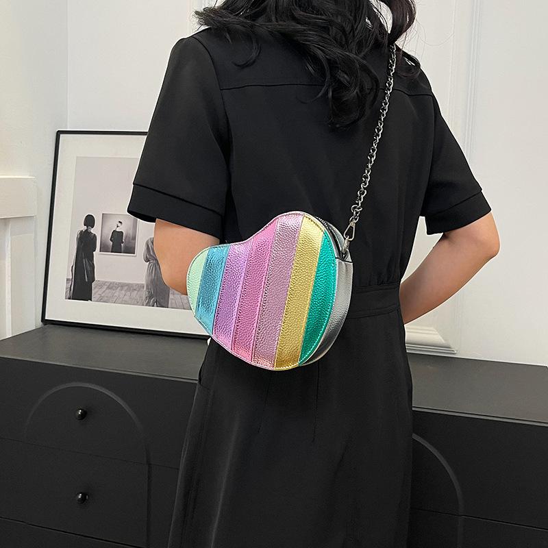 Women bgas bag 2025 new Korean version of fashion contrasting shoulder bag ins Internet celebrity messenger love bag pu
