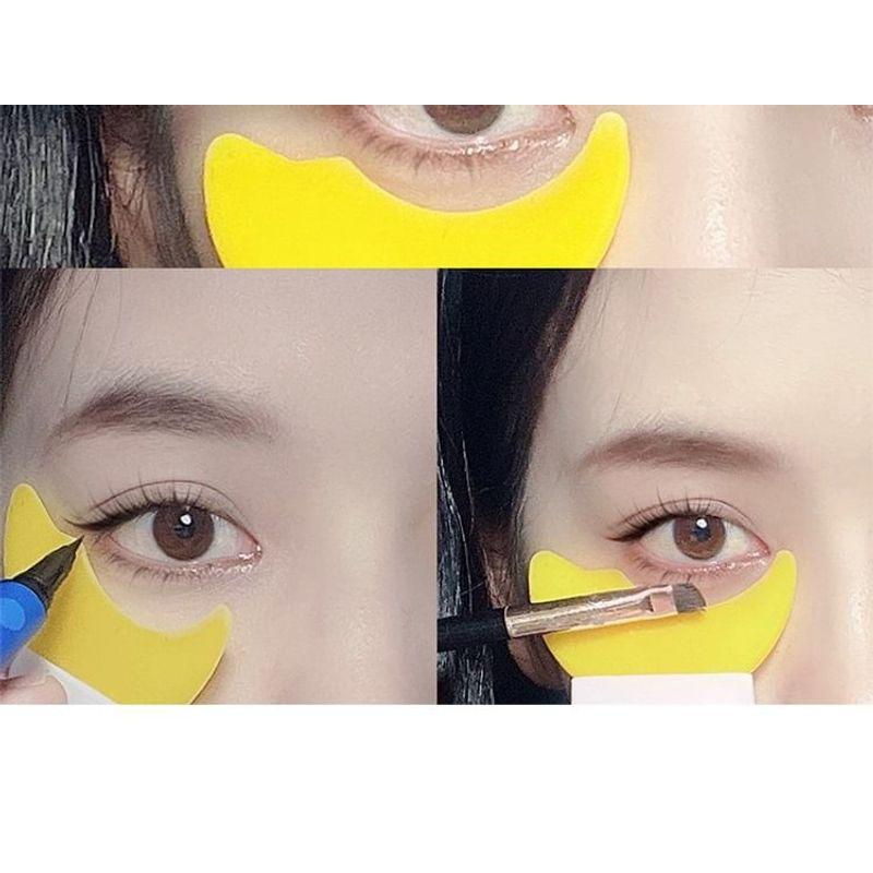 Miumi - Set Of 2: Long Handle Silicone Eye Makeup Shield + Mini Makeup Shield