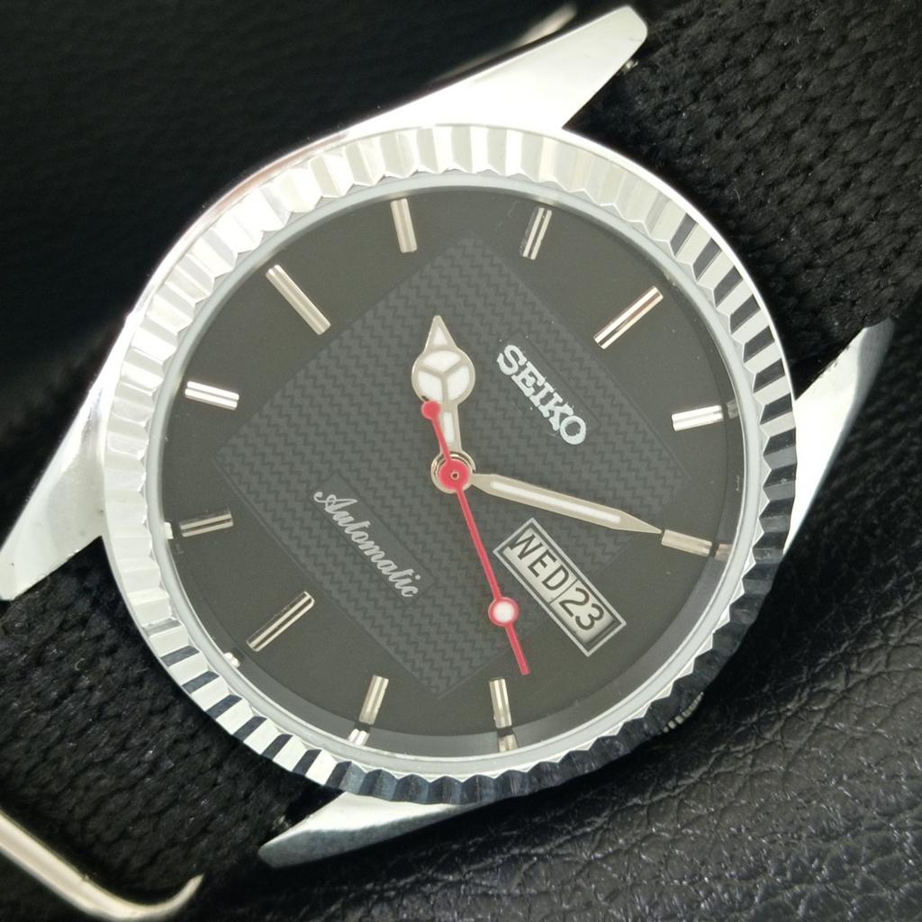 

ЯПОНСКИЕ ВИНТАЖНЫЕ ОТРЕМОНТИРОВАННЫЕ МУЖСКИЕ АВТОМАТИЧЕСКИЕ ЧАСЫ SEIKO 6309A ЧЕРНЫЙ ЦИФЕРБЛАТ a443163-1