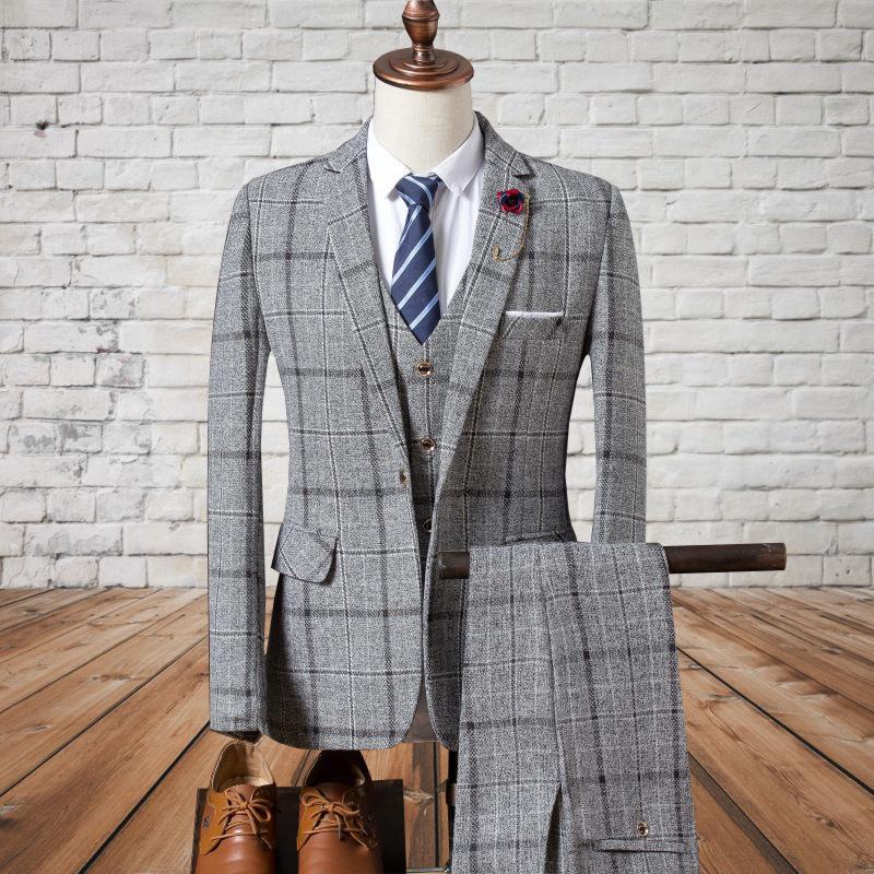 2024 Men's British Slim Plaid Three-Piece Suit: Trendy Autumn/Winter Fashion