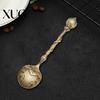 Europäischer Palaststil Löffel Kaffee Geschnitzter Teelöffel Vintage Design Geschirr Dessert Retro Löffel für Küche Esstisch Bar Milchtee-Läden Cocktail-Mixen