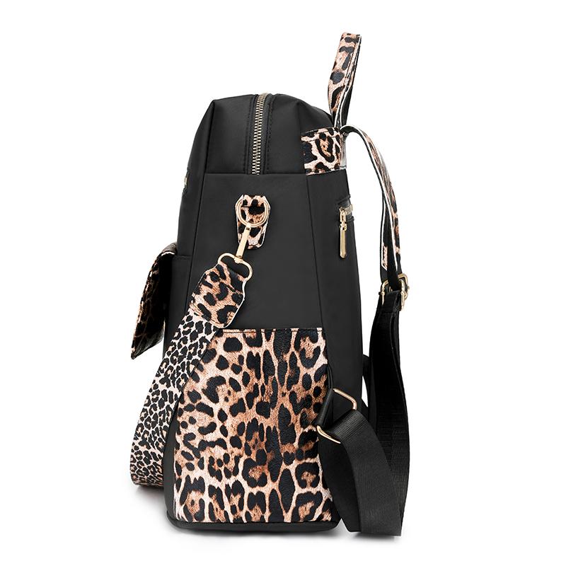 Tassel Large Capacity Women's Nylon Backpack Outdoor Lightweight Travel Backpack