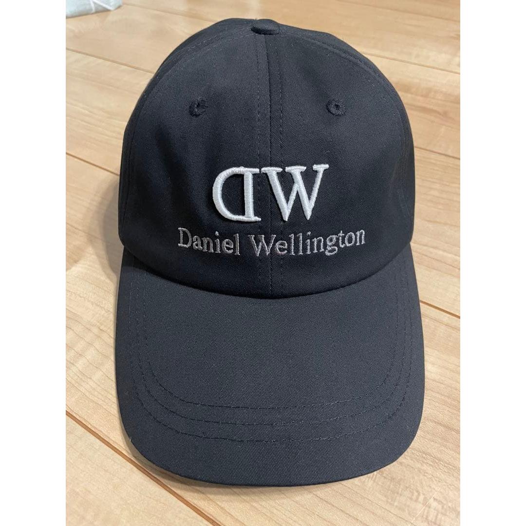 Used Daniel Wellington Cap Black Daniel Wellington