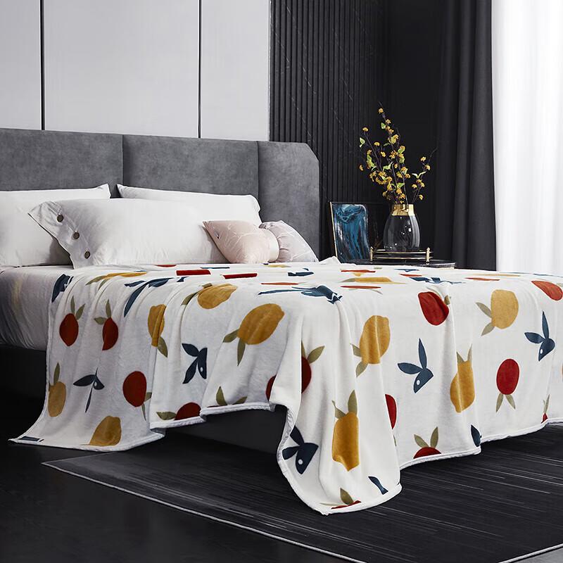 PLAYBOY Zero Pressure Shawl Blanket & Pillow Set
