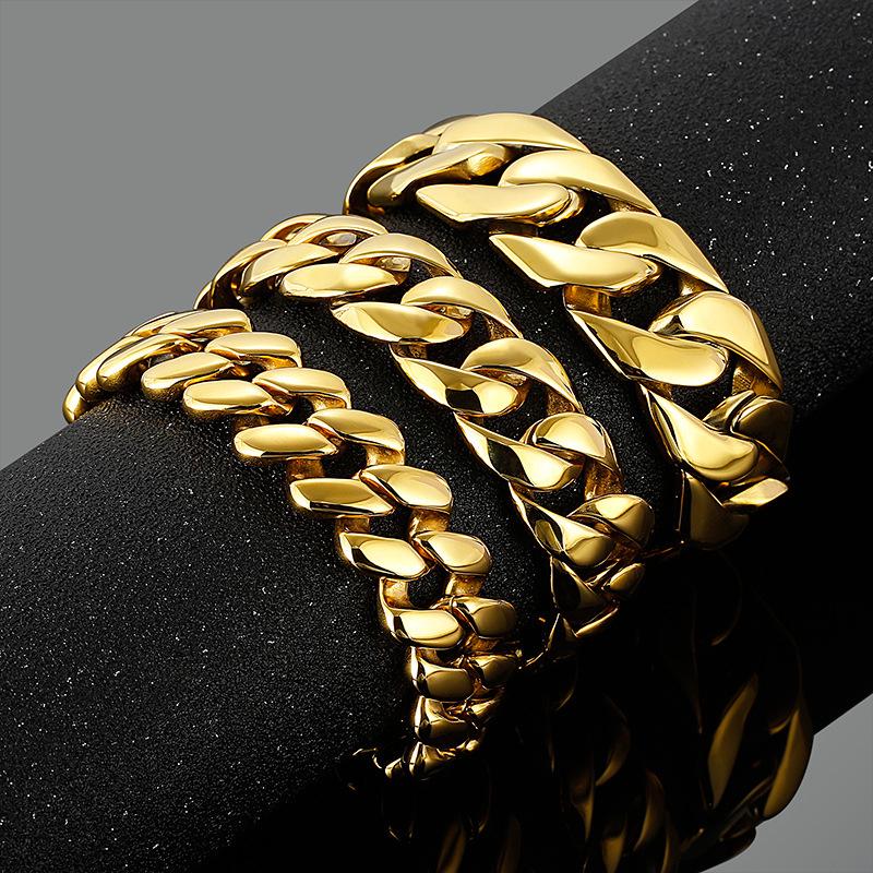 European & American Hot-Selling 32mm Thick Cuban Chain Bracelet Set - Bold Gold Titanium Steel Design
