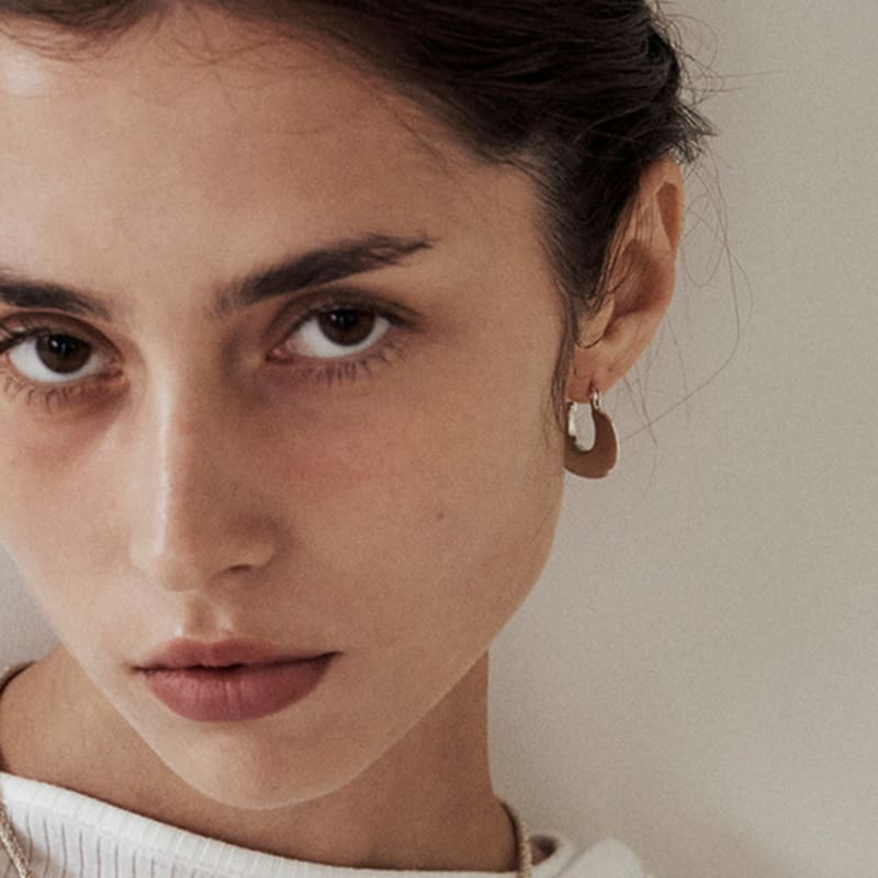 Dewy Desert Volume Oval Hoop