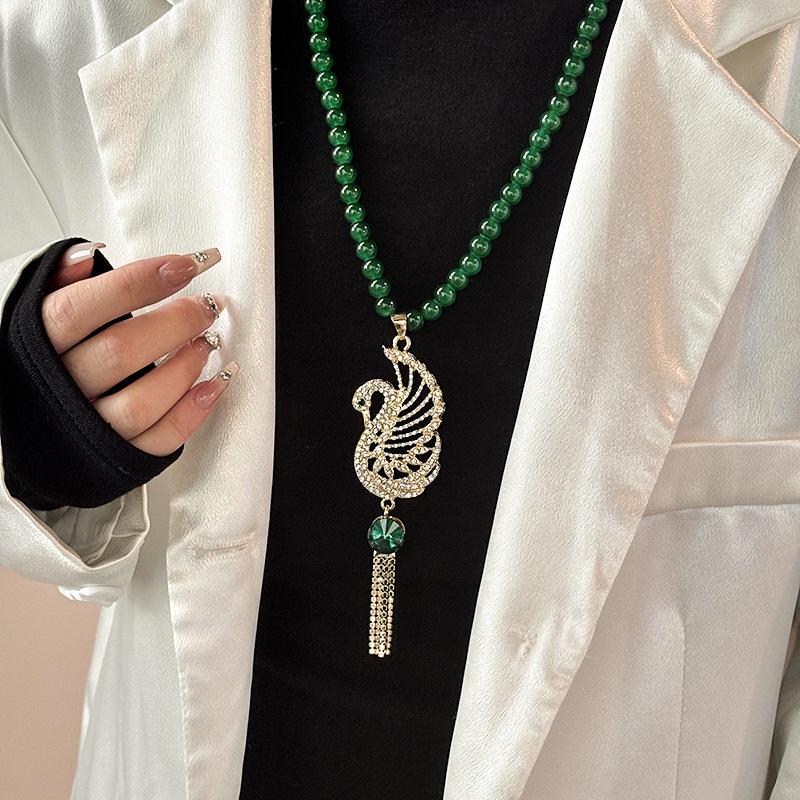 New Chinese Style Retro Versatile Necklace Jewelry Clothing Pendant Green Crystal Pendant