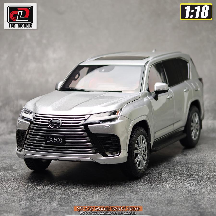 

LCD 1:18 Lexus LX600 alloy car model SUV static decoration holiday gift collection metal material серебряный