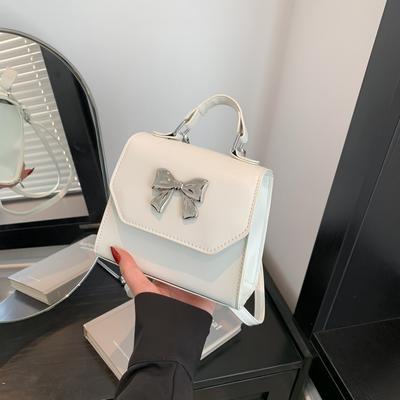 Small Bag Women's 2025 New Popular Shoulder Bag Fashion Foreign Niche Beauty Personalized Casual Backpack Tide