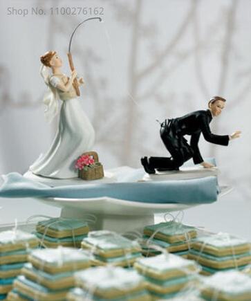 Arrival Wedding Romantic Bride and Groom Toppers Couple Figurine Marriage Funny Cake Topper for Wedding Cupcake Decoration