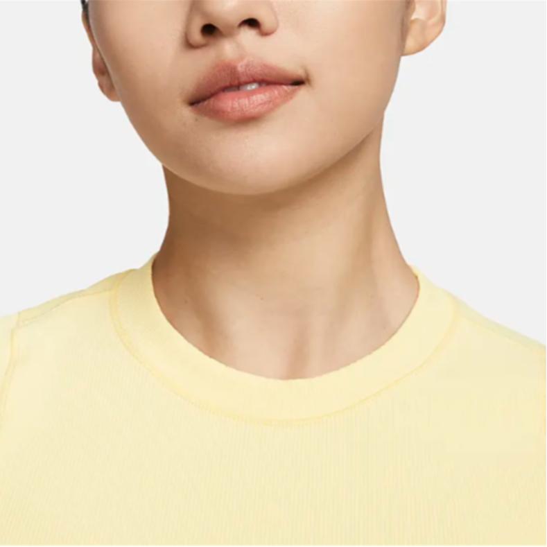 Nike Zenvy Solid Logo Quick-Dry Ribbed Short Sleeve T-Shirt Women Tops Soft-Yellow FN7468-722