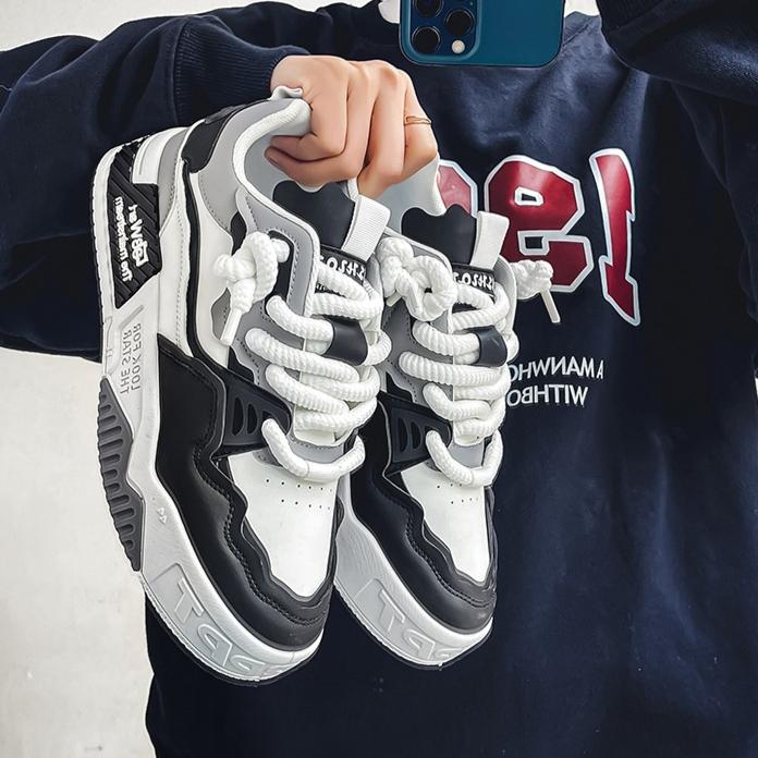 Internet Celebrity Hot Men's Shoes Summer 2025 New Versatile Thick Soled Casual Flat Shoes Anti Slip Youth Sports Trendy Shoes