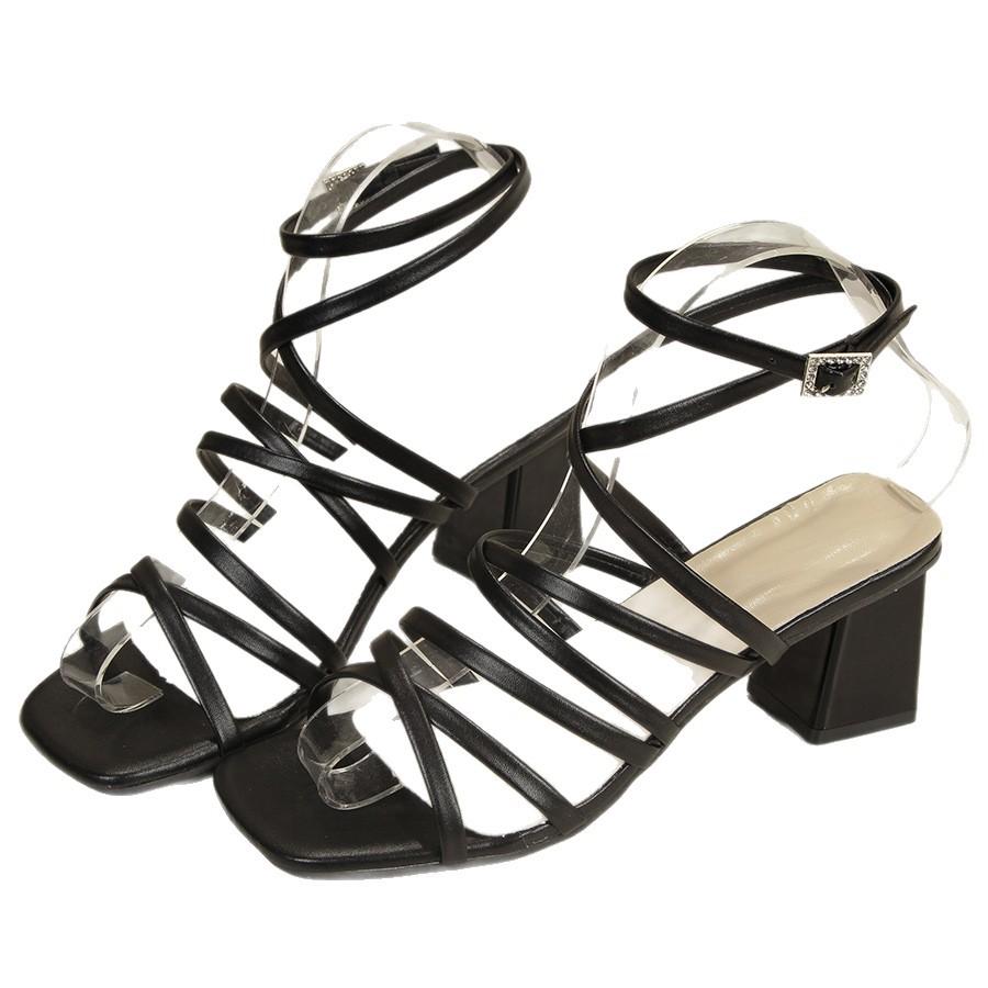 2025 new comfortable trend foreign trade large size straps cross buckle Roman temperament comfortable thick heel sandals