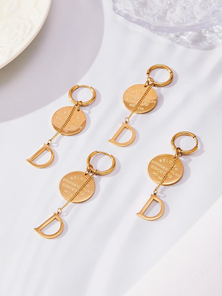Qiong Yao Vintage Geometric Round Pendant Earrings with Beads, 18k Gold-Plated Luxurious D Letter Tassel Studs.