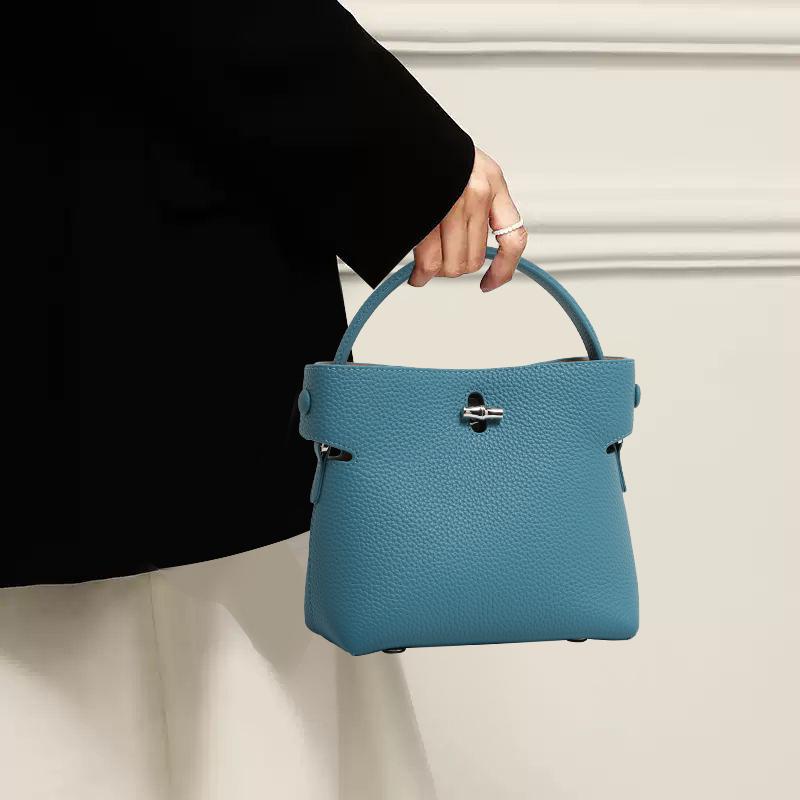 High end fashion genuine leather women's handbag, simple and elegant single shoulder crossbody bag