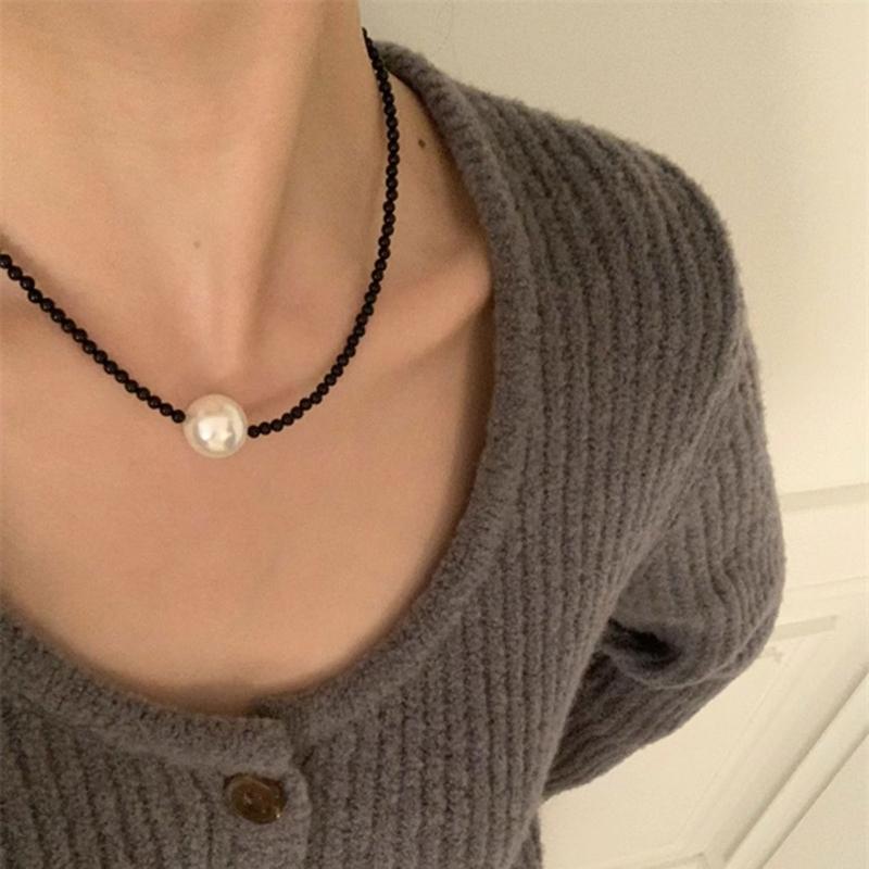 Elegant Bowknot Necklace Pearls Beads Heart Pendant Clavicle Chain French Style Collarbone Chains for Women Girls