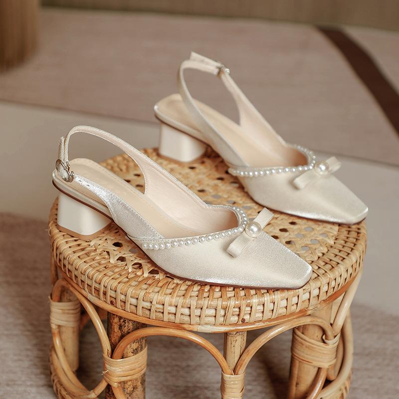 2025 new bag head sandals women wear high heels in summer, square head back strap, pearl fairy style thick heel single shoes