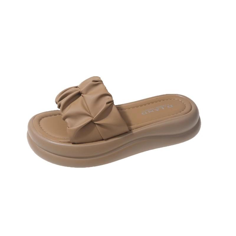 Slippers women's summer wear new fashion thick-bottomed muffin sandals beach folds