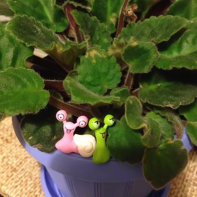 2 Pcs Garden Ornament Snail Shape No Fade Plastic Snail Fairy Garden Accessories for Home