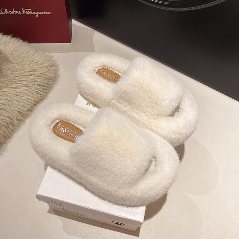 Small Man Increases Height Mao Mao Slippers Women's 2025 Autumn and Winter New Outer Wear Thick Bottom Versatile High Sense One-word Cotton Mop