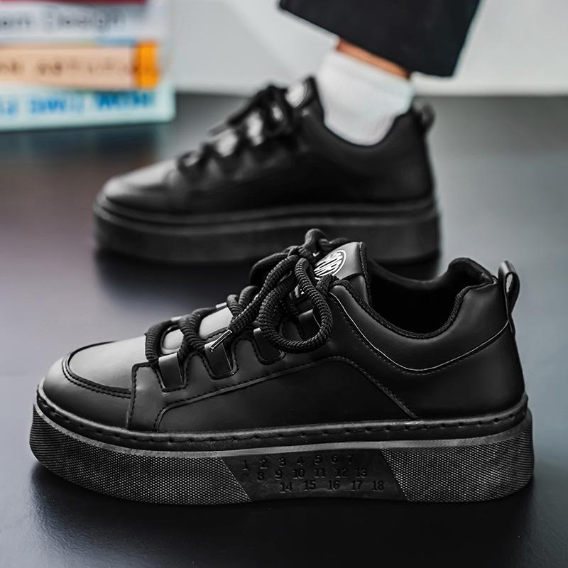 

2025 spring men s shoes new breathable little white shoes men s trendy versatile platform sports shoes casual board shoes men 39