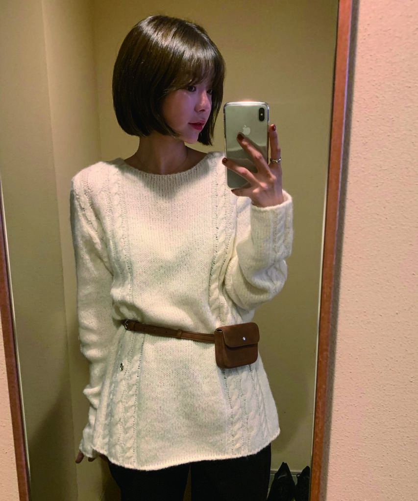 Sseomweeobeoteo Some Cable Long Sleeve Knit - Ivory