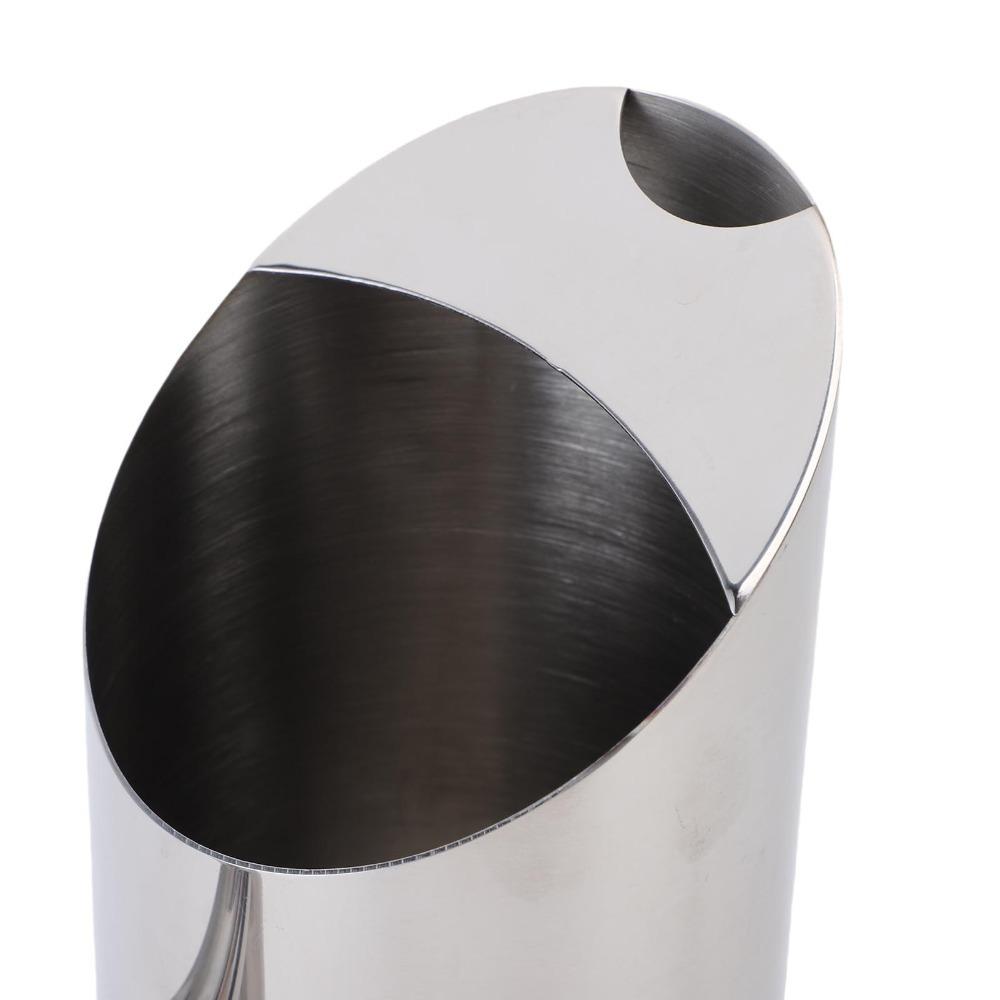 Spill Proof Spout Metal Beverage Pitcher 1 Liter Capacity 1L Metal Pitcher For Restaurant