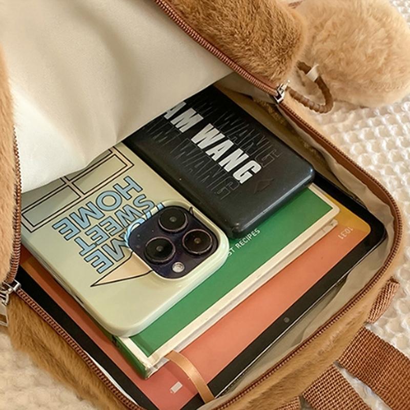 1 Piece Stuffed Large Capacity Capibala Crossbody Bag Animal Cartoon Capybara Plush Backpack Cotton  Couple Bag