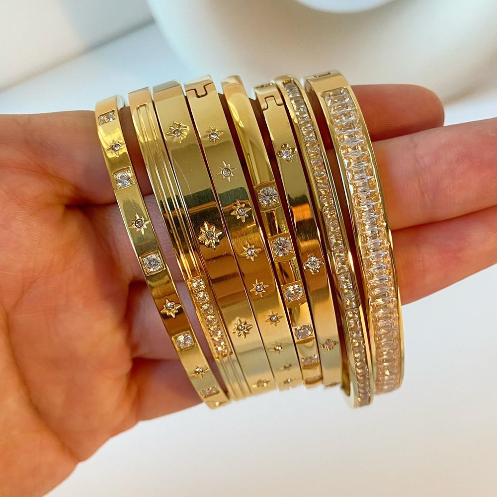 Geometric Star Stainless Steel Bracelet With 18k Gold Plating For Fashionable Women