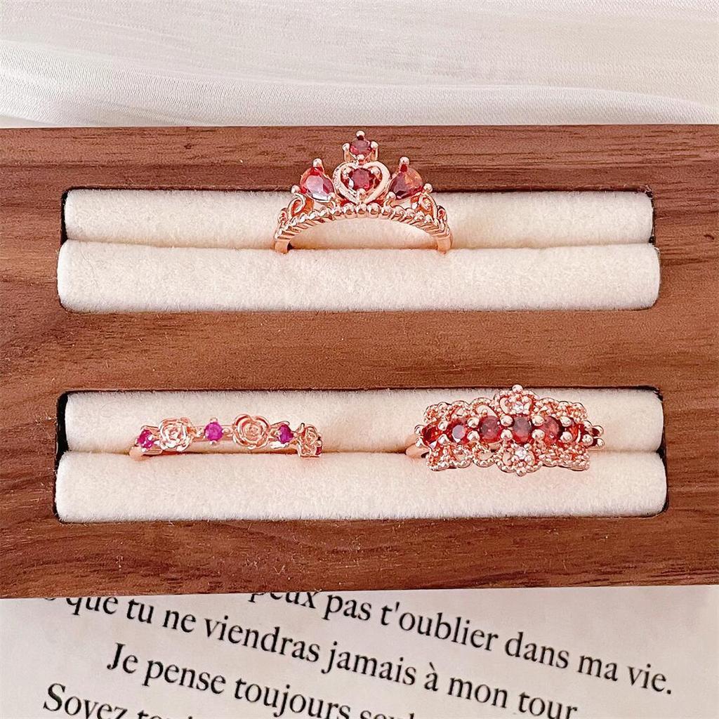 Vintage Rose Gold Open Crown Flower Ring Princess Style Niche Design High Personality Red Colored Treasure Ring