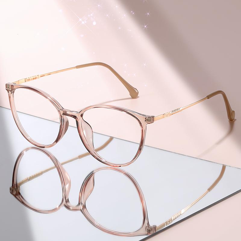 Light Pink Transparent Eyeglasses: Chic Retro Frames for Anti-Blue Light Protection & All-Day Comfort