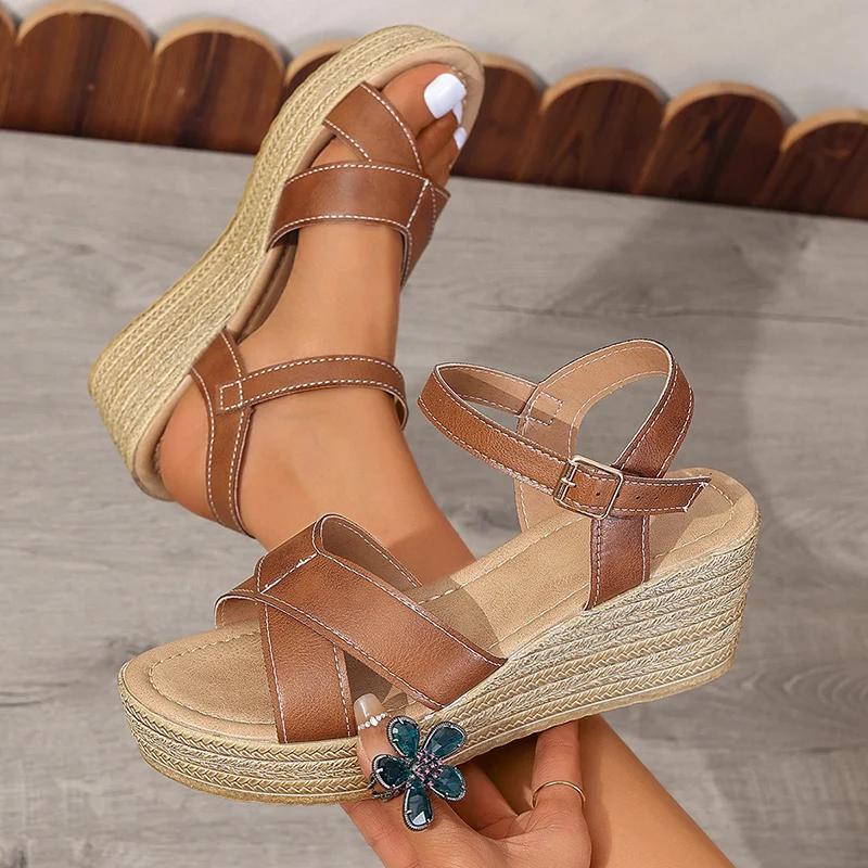 Summer Women's White Platform Sandals Buckle Strap Wedge Sandals Woman Lightweight High Heeled Beach Shoes Sandalias Mujer